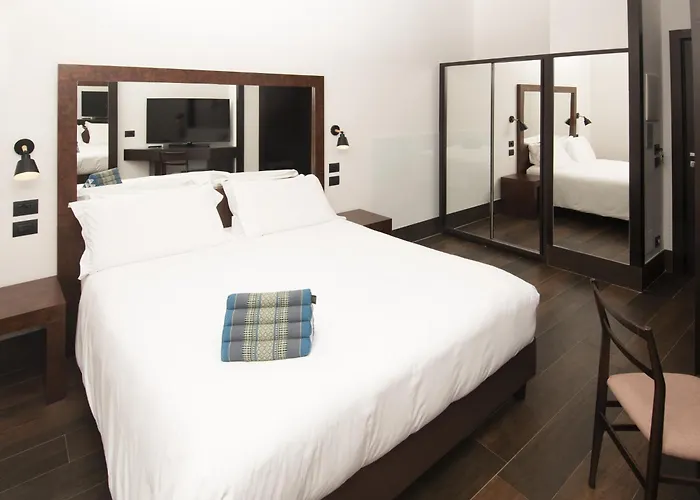Domus Altana 4* Неаполь
