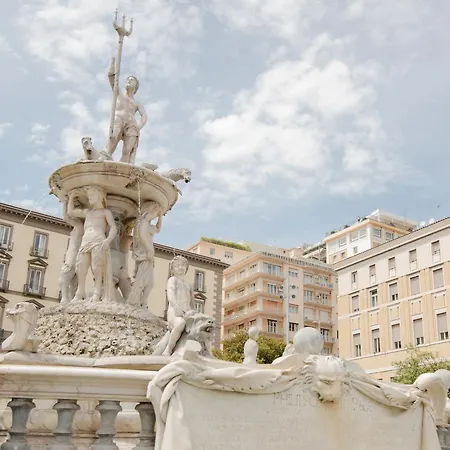 Gasthuis Domus Altana Napels