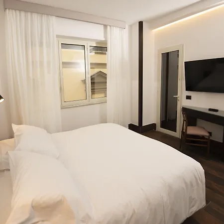 Domus Altana 4* Napels