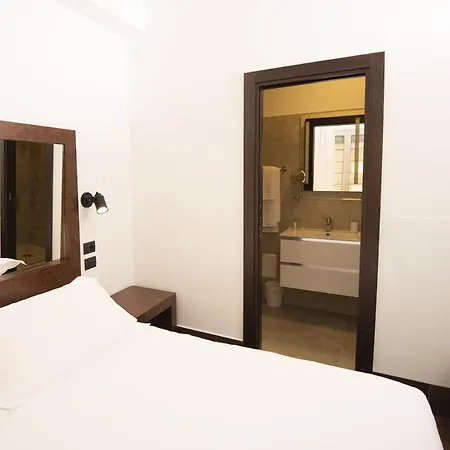 Domus Altana Guest house *